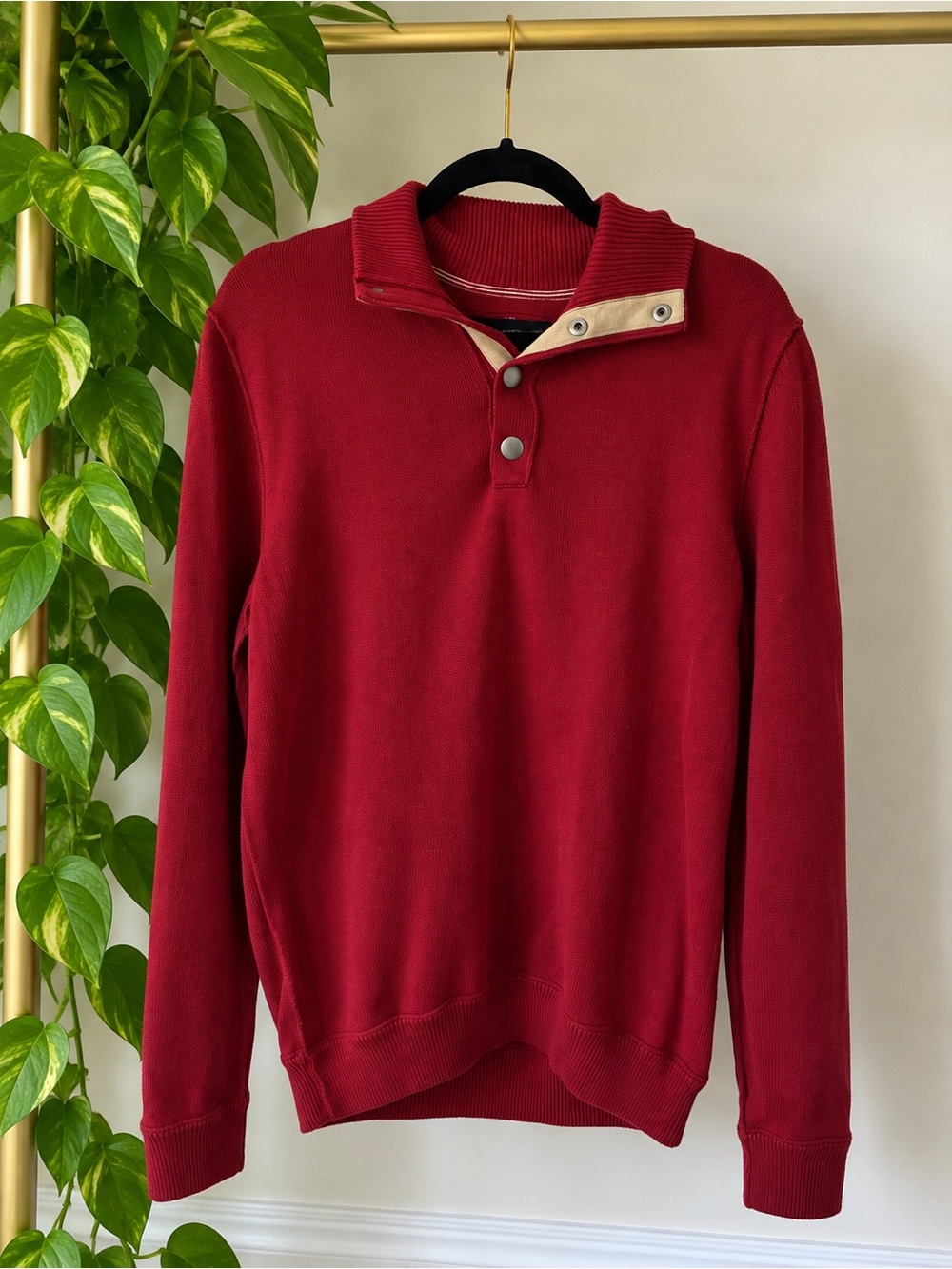 Banana Republic Men’s Small Red Snap Neck Sweater